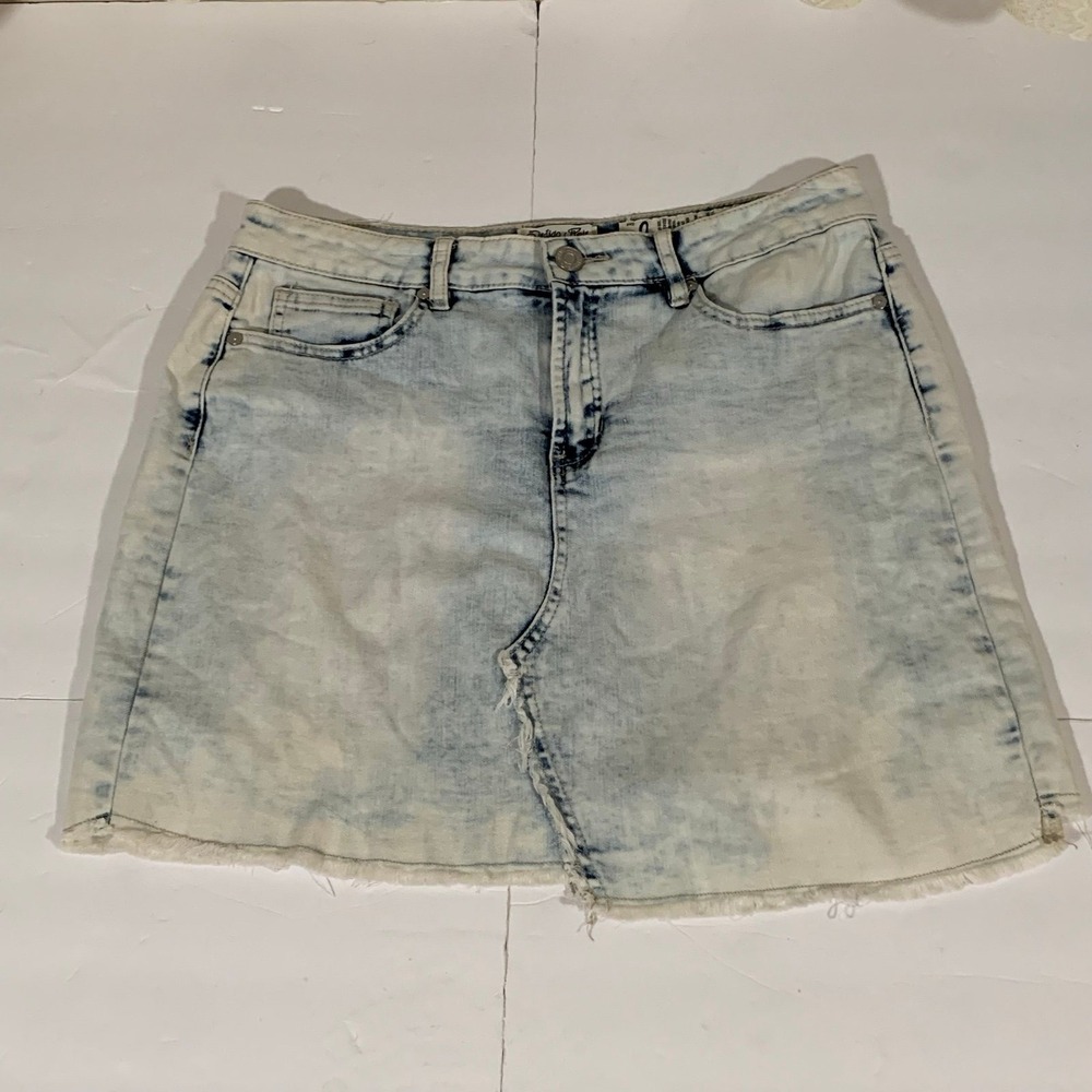 Indigo Rein asymmetrical‎ raw hem blue jean mini skirt